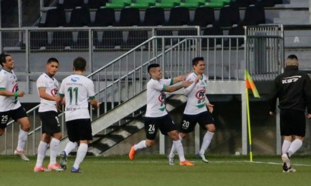 Deportes Puerto Montt derrotó 2-1 a  Santiago Wanderers