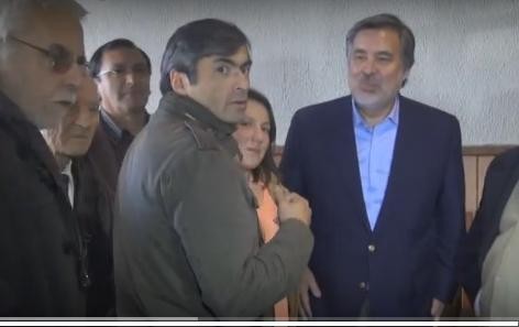 Adherentes de Puerto Montt recolectan firma para el candidato Guillier