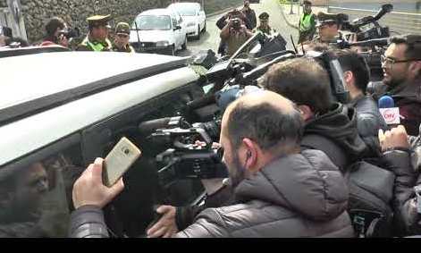 Una caótica salida del tribunal tuvo Jaime Anguita 