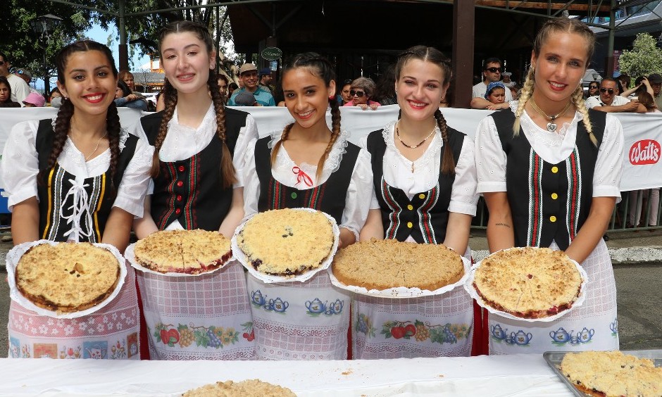 Puerto Varas vivió el día del Kuchen 