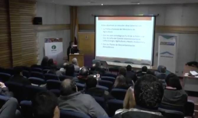 En osorno se realizó el seminario " Podemos descontaminar Osorno "