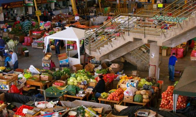 Campesinos que venden en la Feria libre de Rahue denuncian ser discriminados