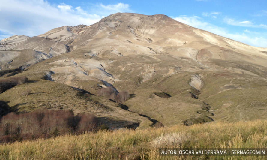 Jóvenes extraviados en el cordón Puyehue-Caulle lograron bajar por sus propios medios