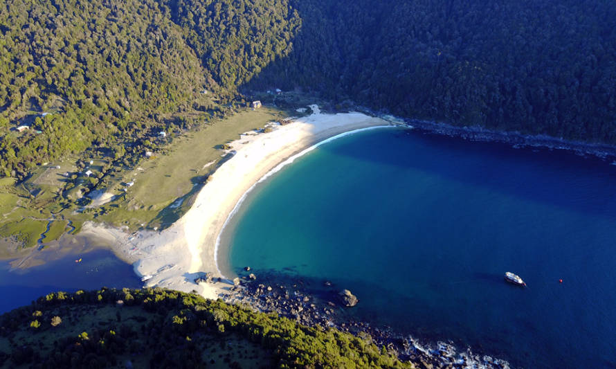 Los desconocidos paisajes de Caleta Condor