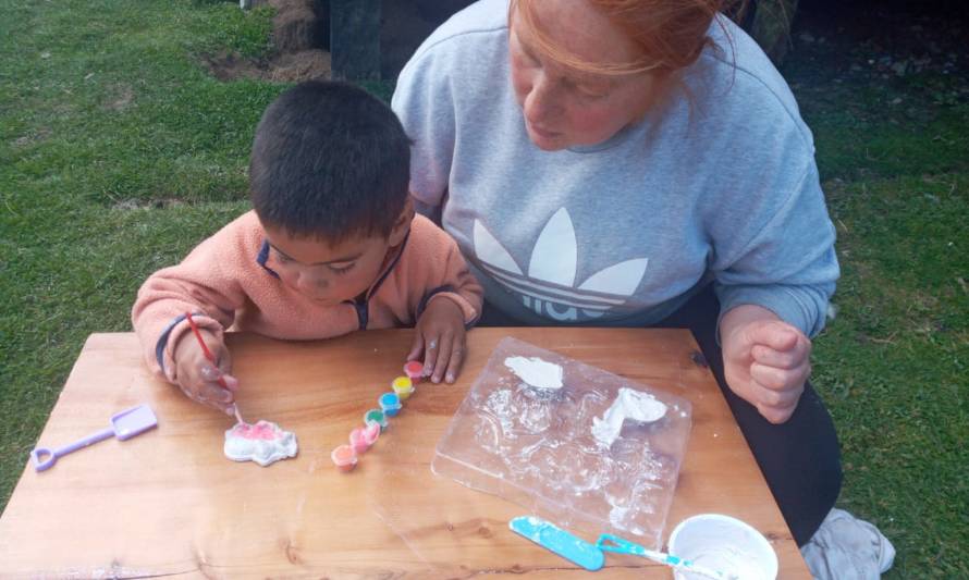 Con educación temprana a distancia niños de Cochamó enfrentan la pandemia