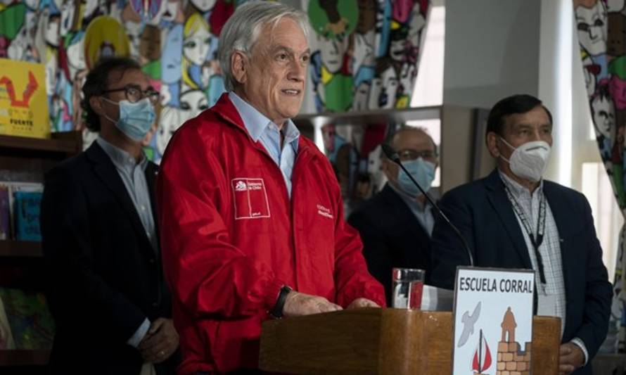 Presidente Piñera anuncia inicio del año escolar para marzo