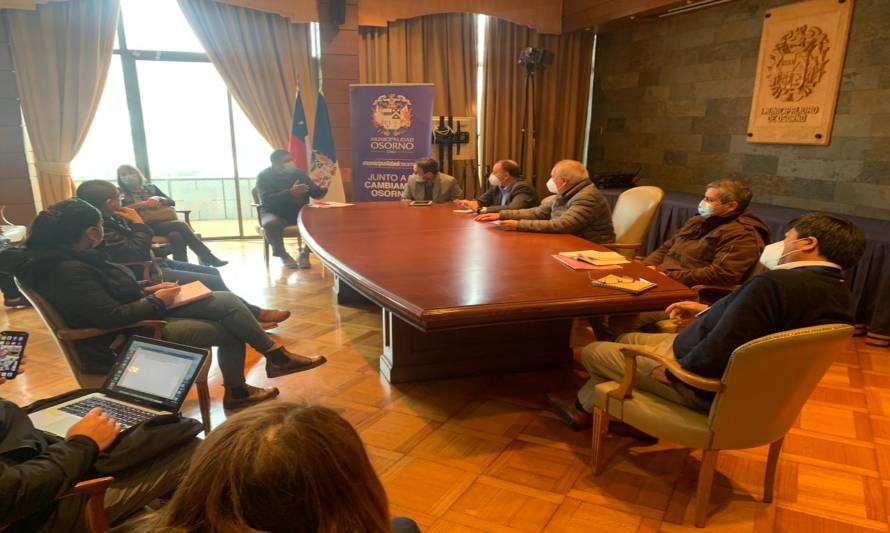 Cámara de Comercio Osorno se reunió con Municipalidad y Saesa para aumentar y complementar beneficios a pymes locales