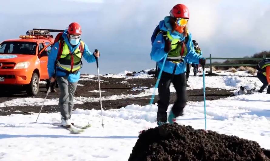 CONAF abrió la cumbre del Volcán Osorno para la realización de ascensos