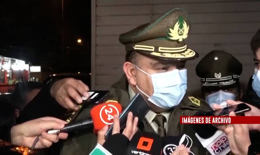 Inician investigación contra General de carabineros por presuntos delitos de acoso sexual y laboral