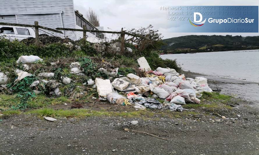 Denuncian Contaminación: Sernapesca inspecciona playas en Chonchi 