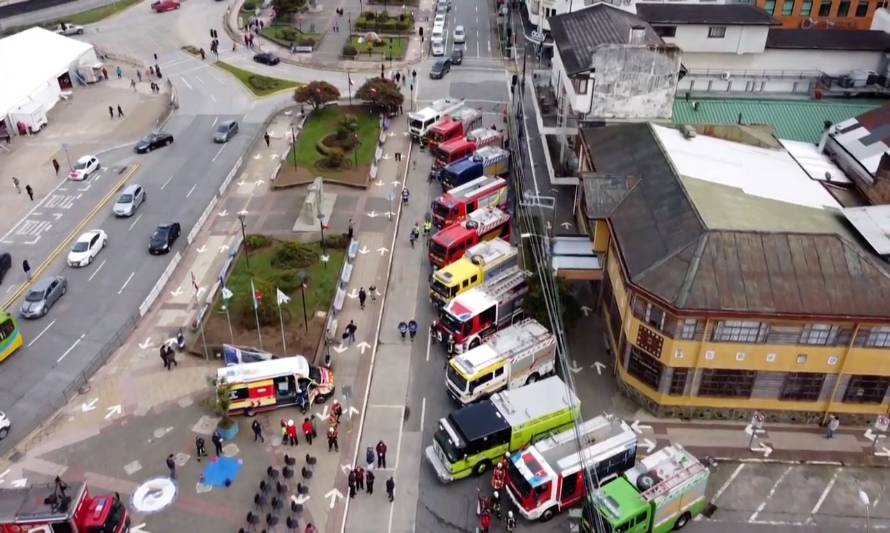 Bomberos de la Región recibieron 23 nuevas unidades financiadas por el GORE