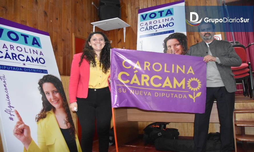 La psicóloga DC Carolina Cárcamo lanzó su campaña a diputada por el distrito 26