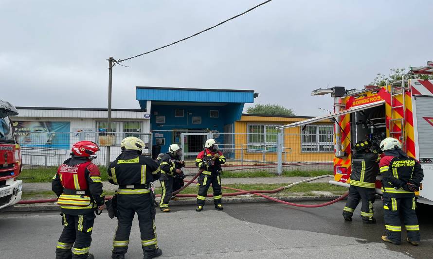 Principio de incendio movilizó a cuatro compañías hasta jardín infantil de Alerce