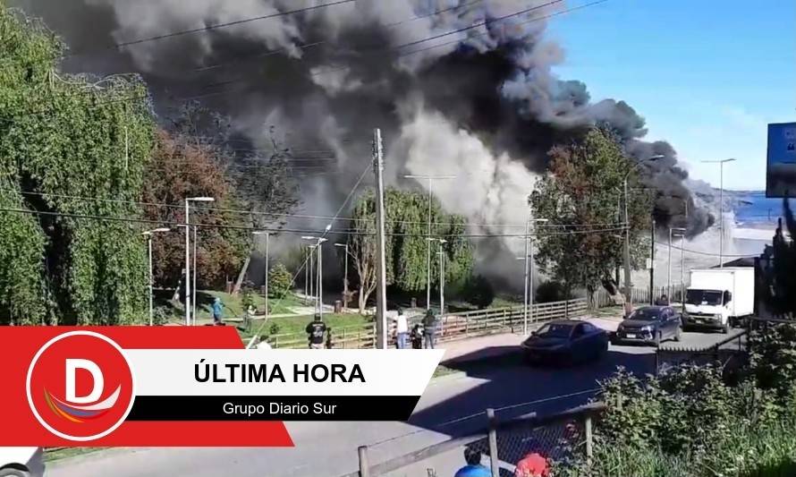 Incendio en Centro Cultural de Quellón 