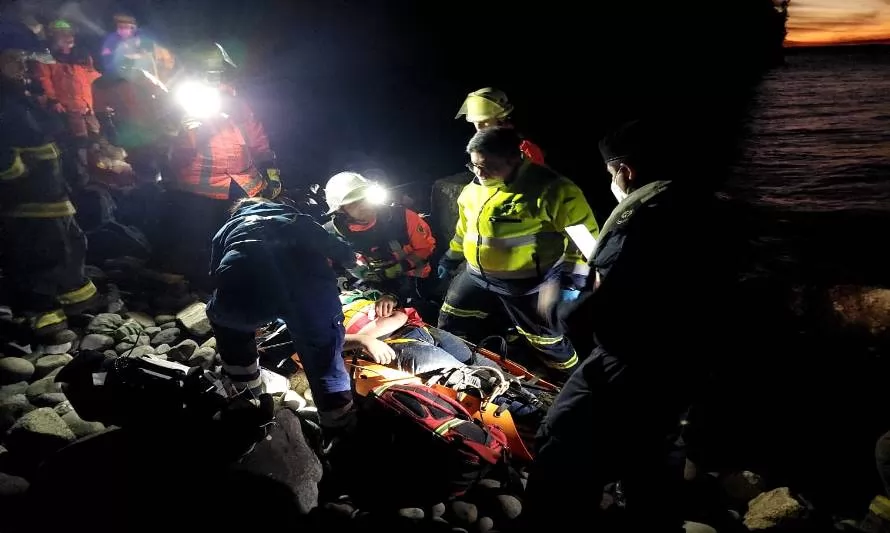 El susto de sus vidas se llevaron tres personas que cayeron por un acantilado 