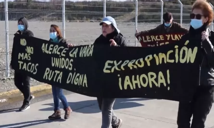 Vecinos protestaron por el caos vial y los tacos entre Alerce y Puerto Montt