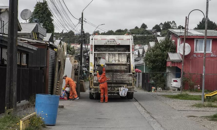 Concejo Municipal de Puerto Varas aprobó adjudicación para nuevo servicio de recolección de basura