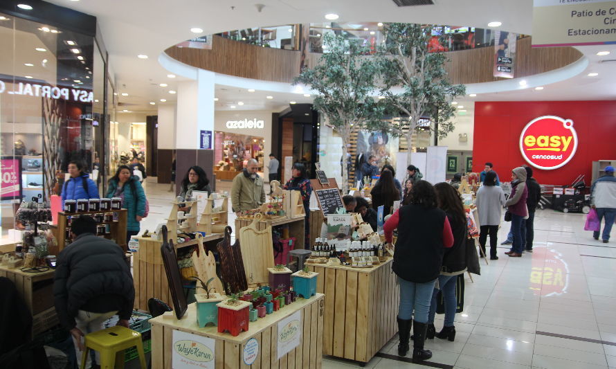 Feria “Mercado Emprende" promueve el emprendimiento y la sustentabilidad en la región