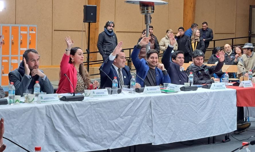 Aprueban más de 300 millones de pesos para la intervención con hongos para enfrentar plaga en praderas de Chiloé