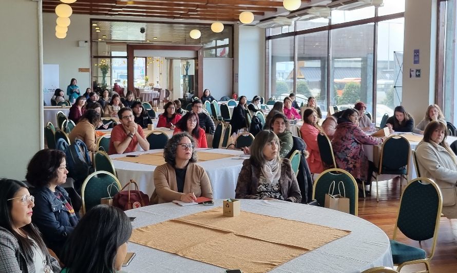 UACh organizó jornada con orientadores de establecimientos escolares de la región