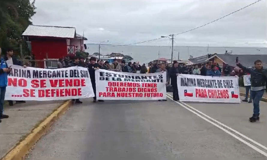Con manifestaciones trabajadores expresan su rechazo a ley de cabotaje