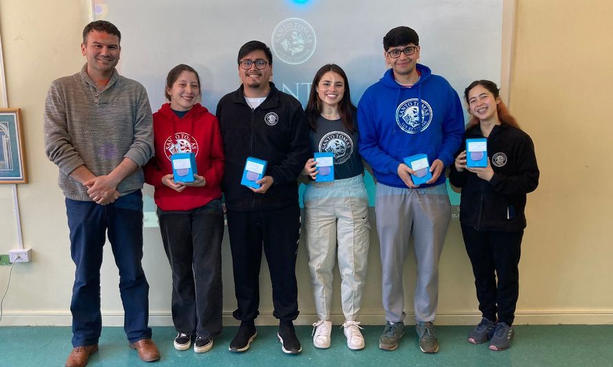 Estudiantes de Preparador Físico Santo Tomás Puerto Montt ganaron concurso nacional con iniciativa de circo social
