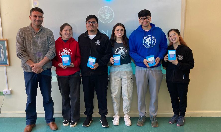 Estudiantes de Preparador Físico Santo Tomás Puerto Montt ganaron concurso nacional con iniciativa de circo social