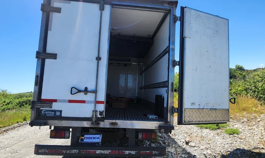 En Puerto Montt hallan camión robado a empresa de congelados