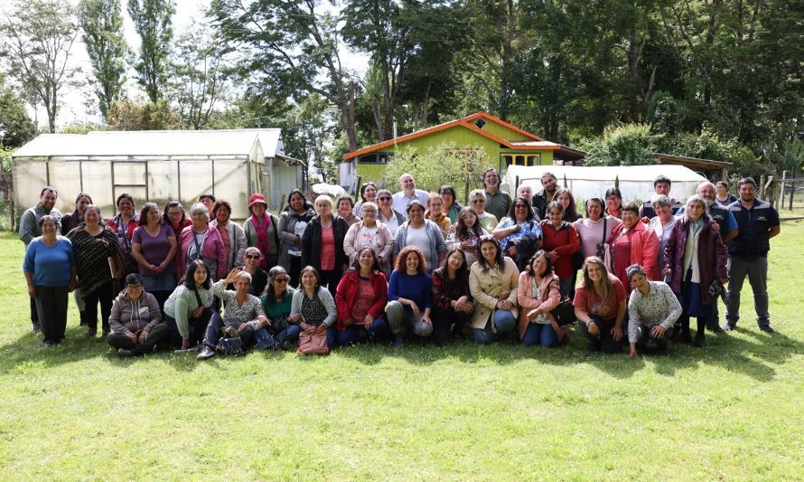 Con gran éxito se presentaron los resultados del proyecto de mujeres guardadoras de semillas de Chiloé