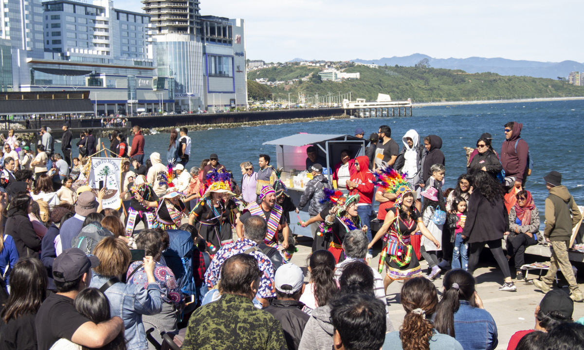 Más de 600 artistas locales y 500 niños participaron en actividades de verano en Parque Costanera de Puerto Montt