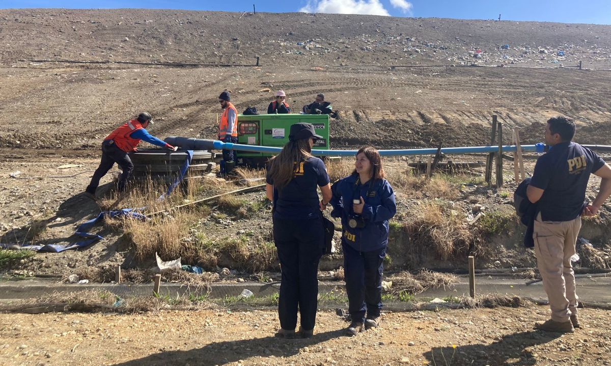 PDI realiza peritajes en el relleno Sanitario La Laja