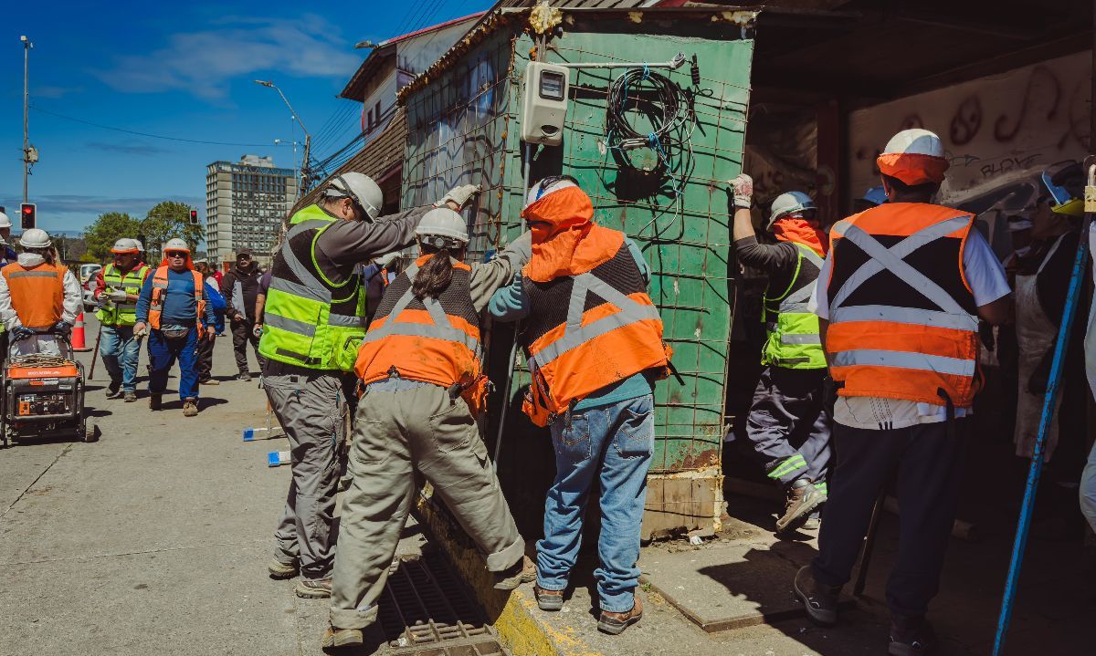 Puerto Montt elimina "túnel" en avenida Diego Portales como parte de plan de seguridad urbana