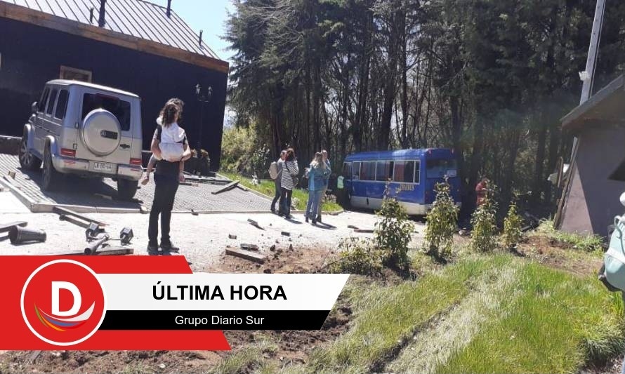 Murió conductor de bus tras colisión en ruta Puerto Varas-Ensenada